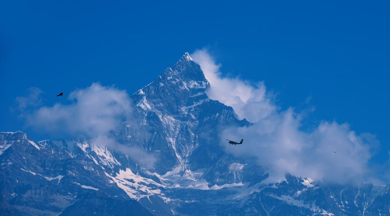 Sarangkot Mountain Lodge Pokhara Bagian luar foto