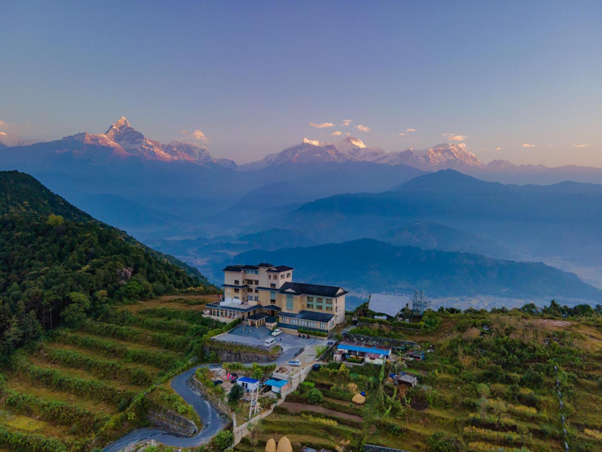 Sarangkot Mountain Lodge Pokhara Bagian luar foto