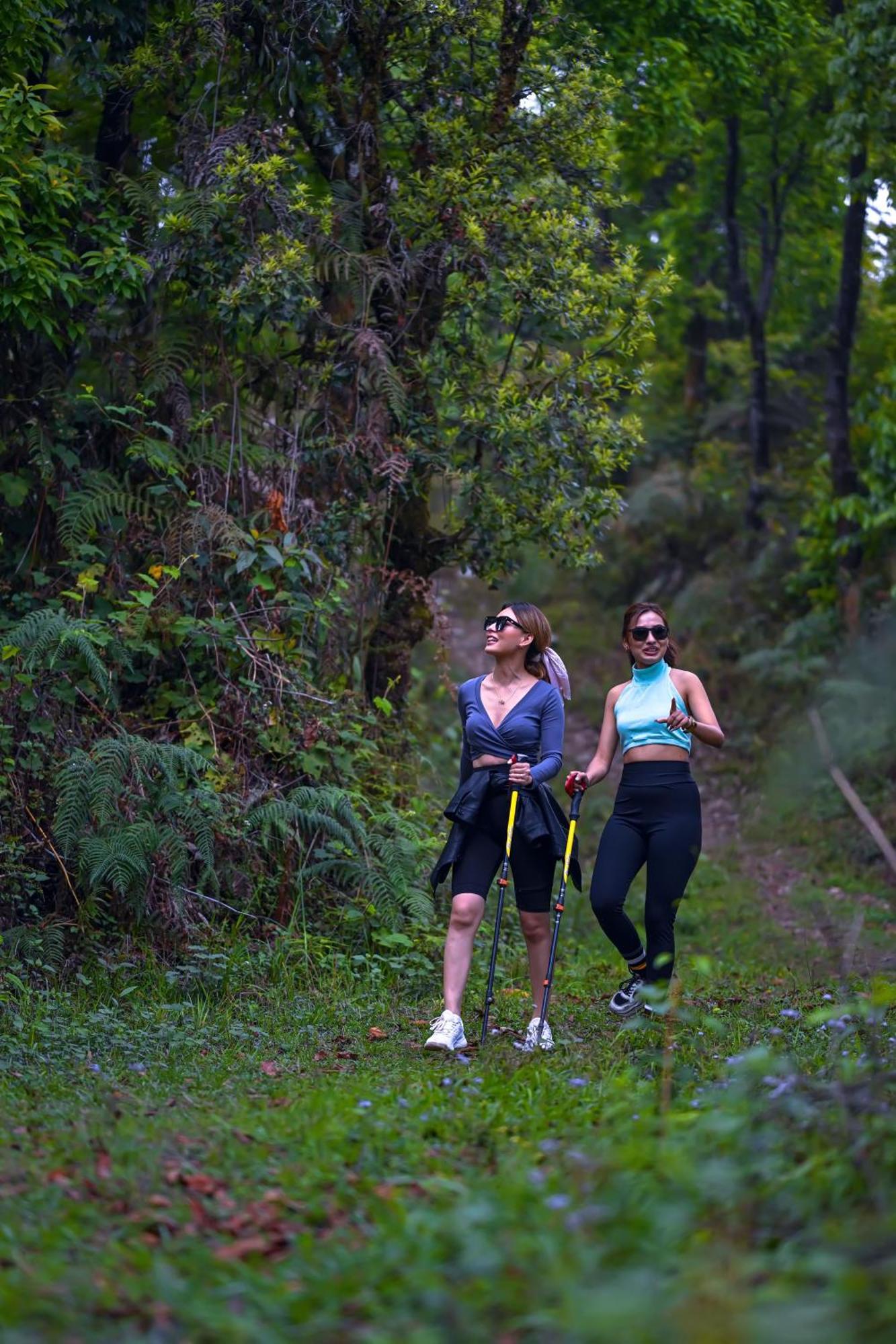 Sarangkot Mountain Lodge Pokhara Bagian luar foto